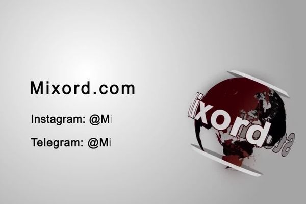 تصاویر دیده نشده از اقامه نماز توسط رهبر معظم انقلاب